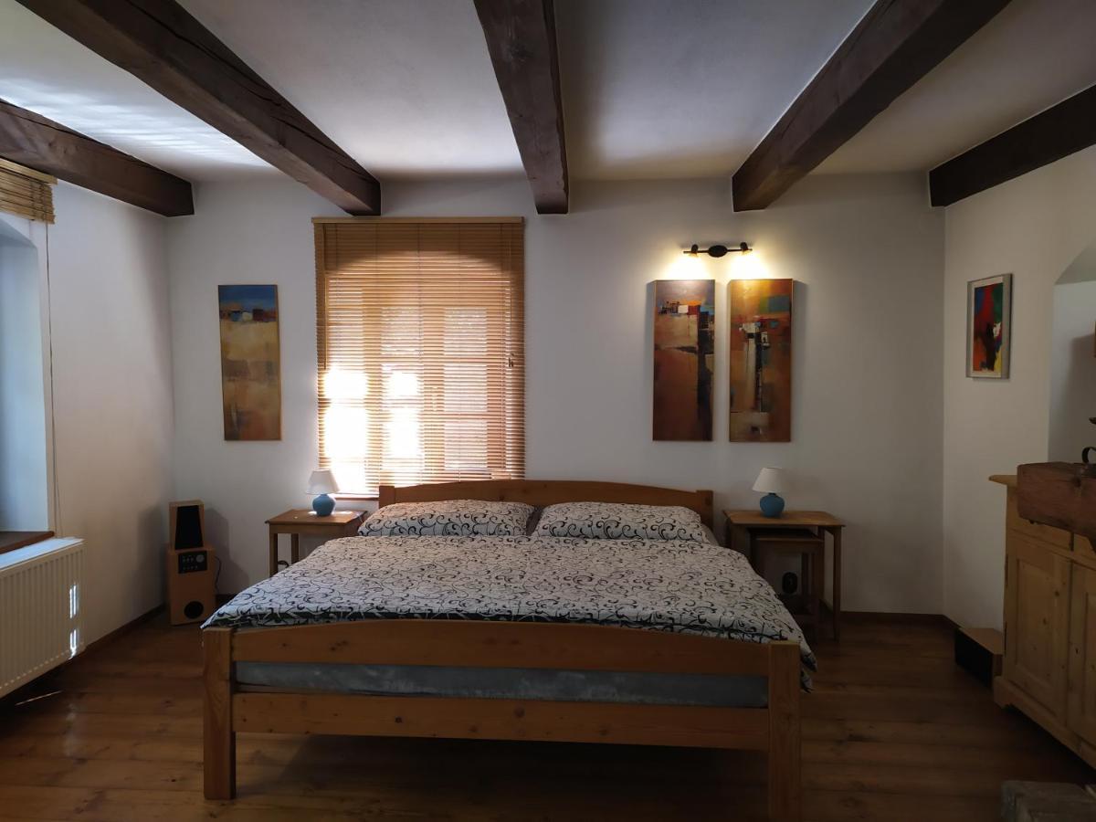 Forest Rustic Apartment Brdy Vesin Dış mekan fotoğraf